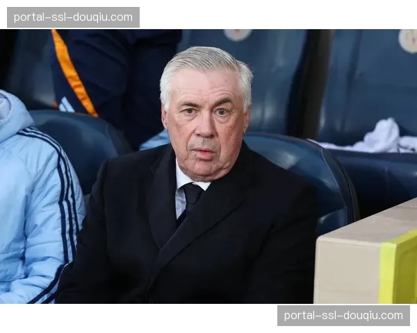 评论分析：安切洛蒂的轮换艺术如何帮助皇马应对三线作战密集赛程。