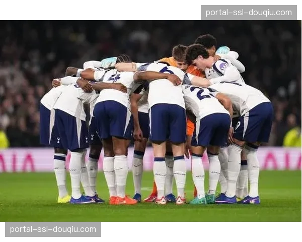 “与球队同跑”活动兴起，多支英超俱乐部组织球迷参照球员数据完成社区跑